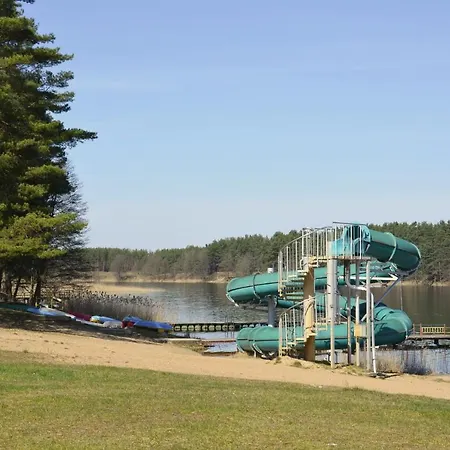 Osrodek Wypoczynkowy A26 - Mazury פארק נופש אלק
